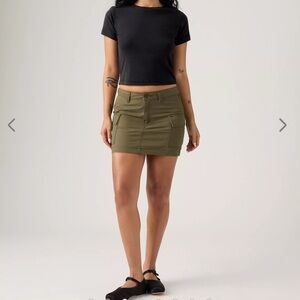 Levi's Green 94 Cargo Cotton Mini Skirt size 8